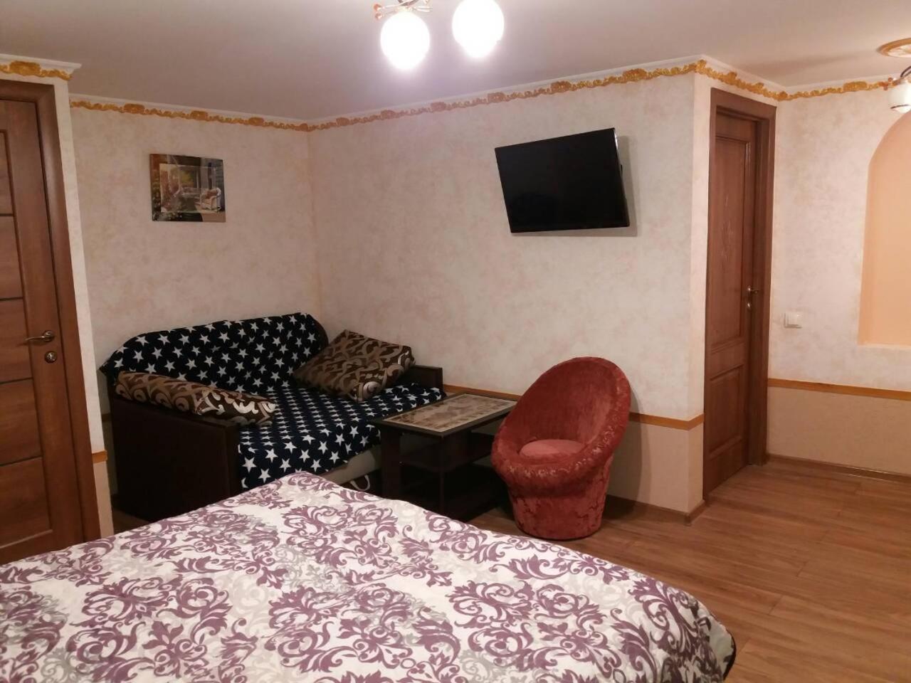 Guest House Zhanna Berehove  Esterno foto