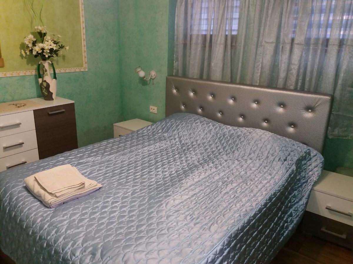 Guest House Zhanna Berehove  Esterno foto